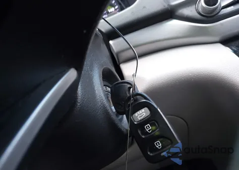 2019 Hyundai Elantra Sel z USA, uszkodzony, nr VIN KMHD84LF6KU747420